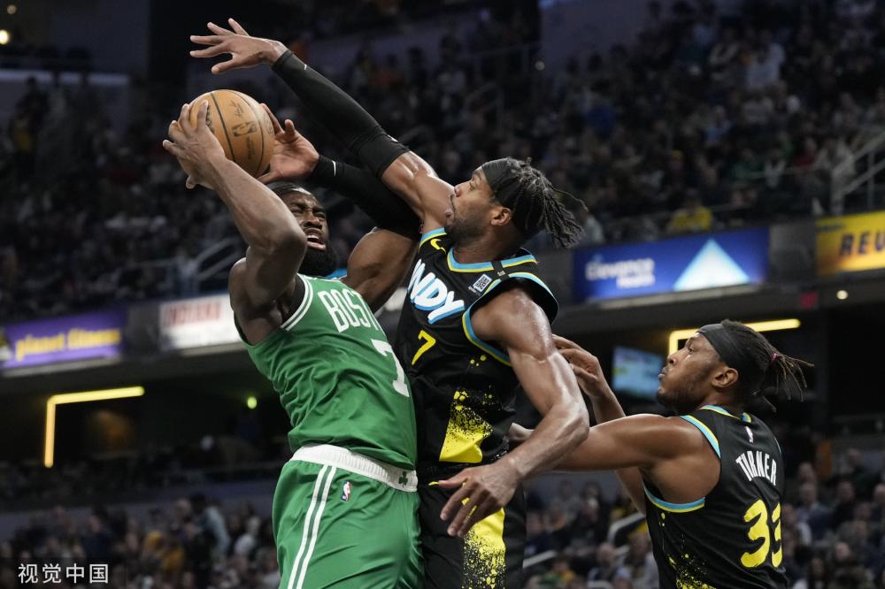 他在禁区内 他在禁区内